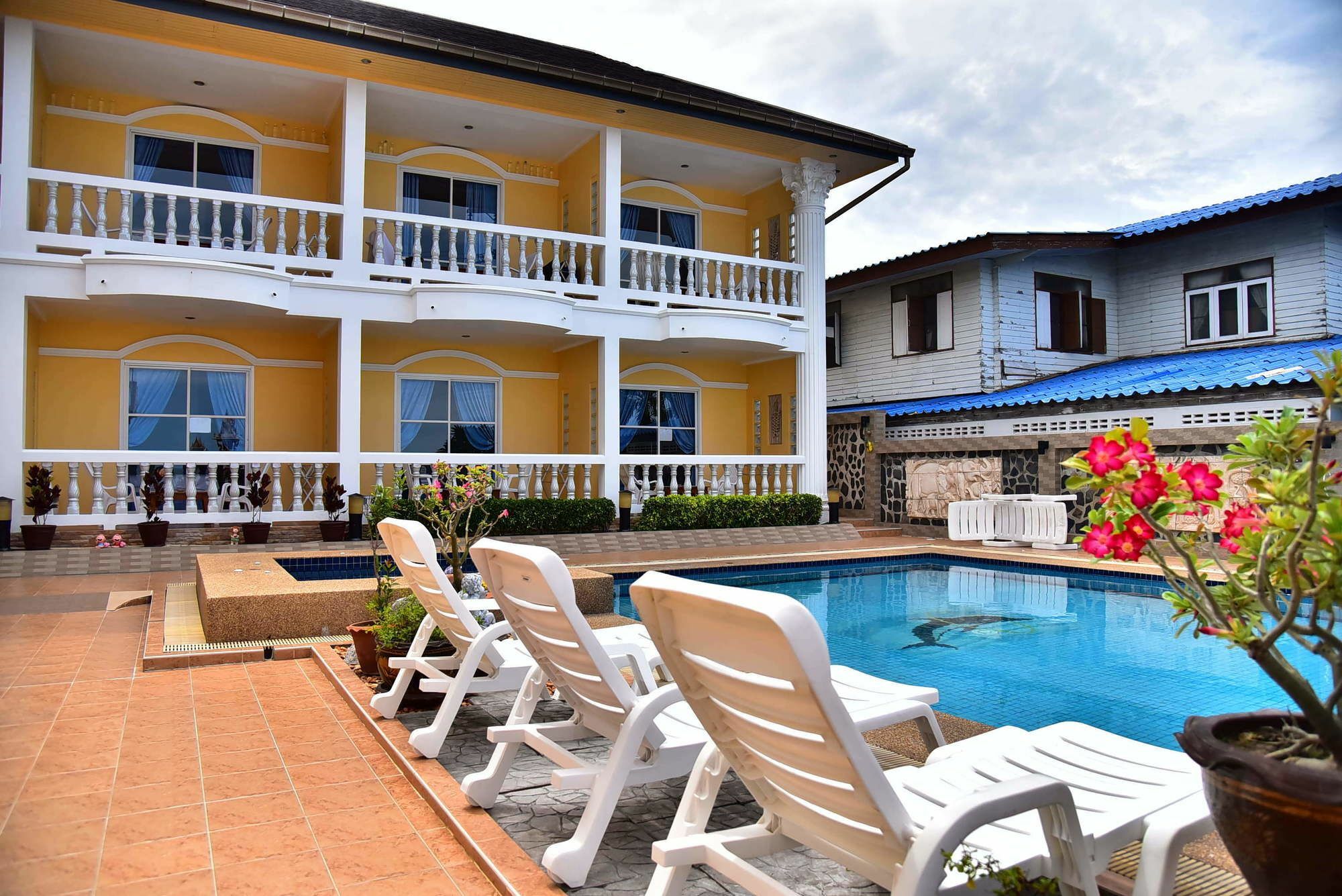 Sun Beach Guesthouse Prachuap Khiri Khan Exterior foto