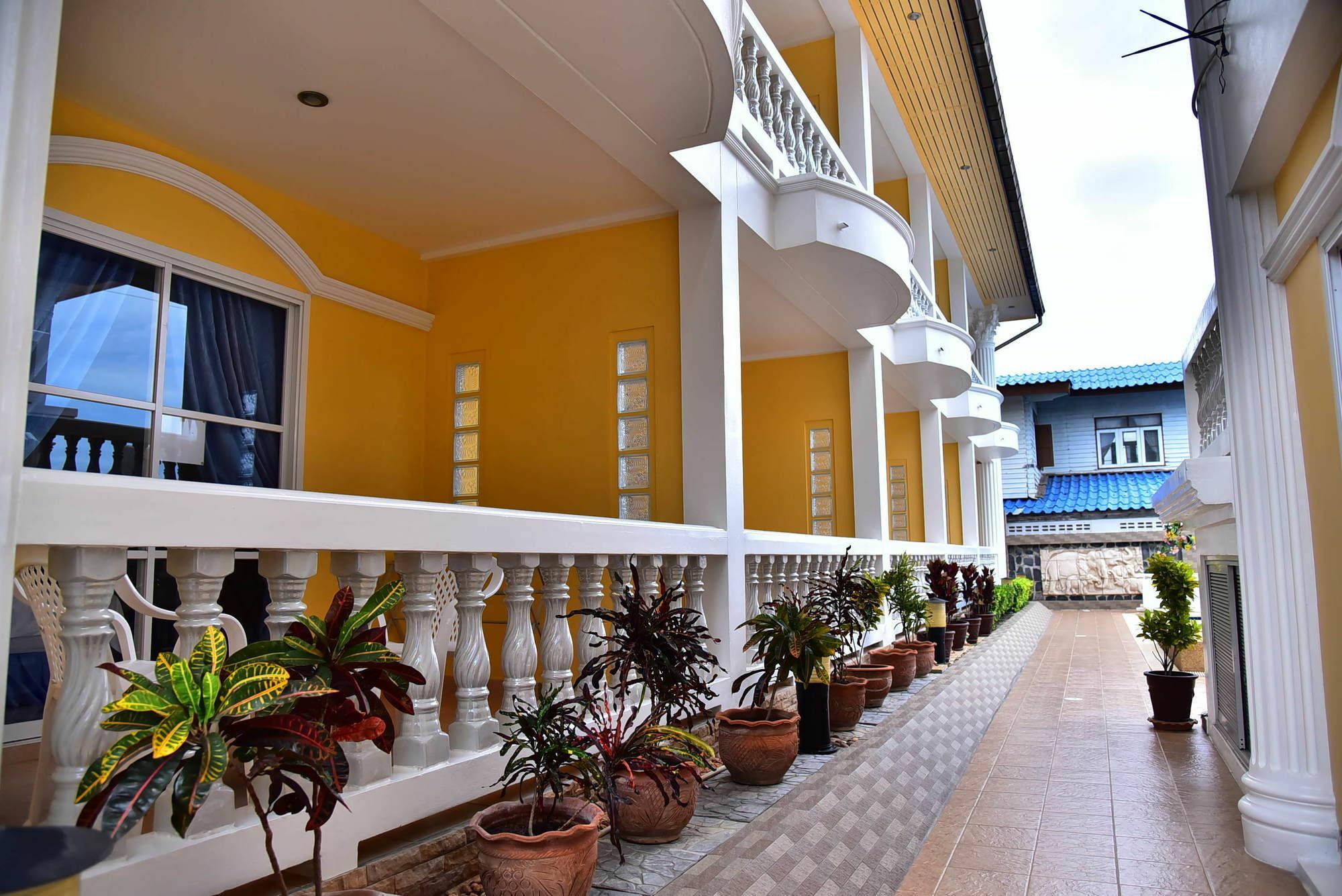 Sun Beach Guesthouse Prachuap Khiri Khan Exterior foto